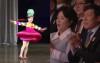 北韓「少女汲水」表演40秒高速旋轉  南韓第一夫人看傻