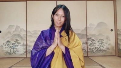 日本最美變性僧侶「下海拍AV」喊：高潮快感使人成佛！